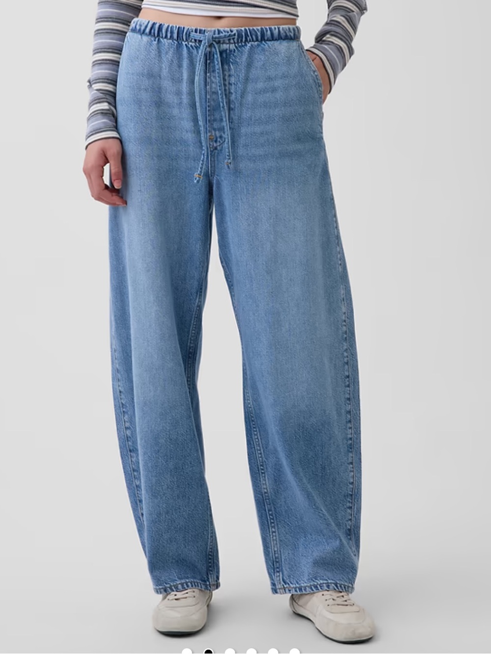 Gap High Rise UltraSoft Easy Barrel Jeans